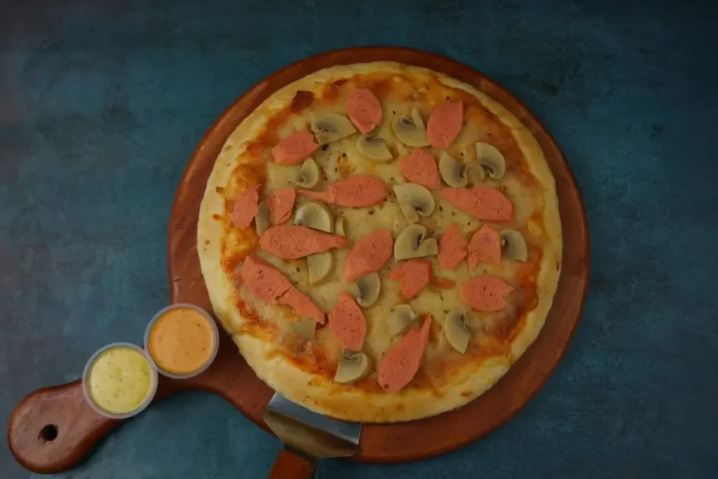 Sausage & Mushrooms Pizza
